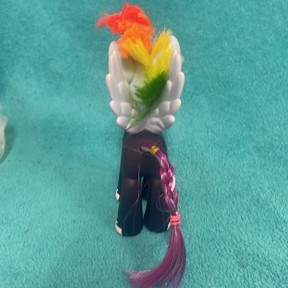 My Little Pony RAINBOW DASH * Power Ponies- 2010 Mohawk Lightning - Picture 4 of 8